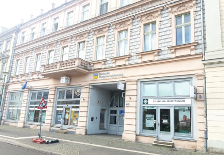 Euro-Schulen Potsdam jetzt am Platz der Einheit