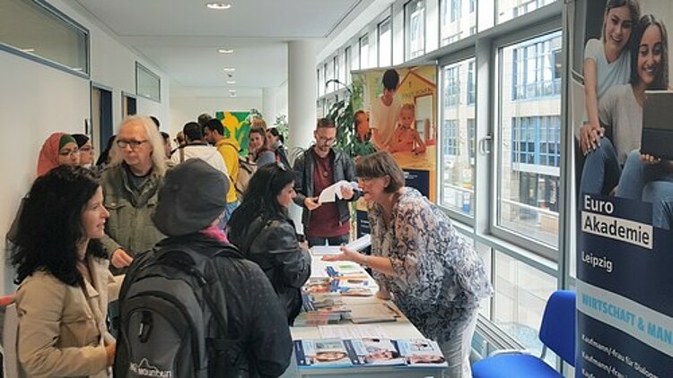 Veranstaltung „Fachkräftepotential nutzen: Migranten treffen Unternehmen“ Veranstaltung „Fachkräftepotential nutzen: Migranten treffen Unternehmen“