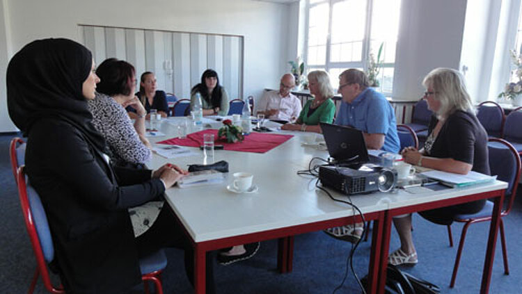 Vor-Ort-Besuch des inhaltlich-fachlich begleitenden Projektes der Arbeitsmarktmentoren Vor-Ort-Besuch des inhaltlich-fachlich begleitenden Projektes der Arbeitsmarktmentoren