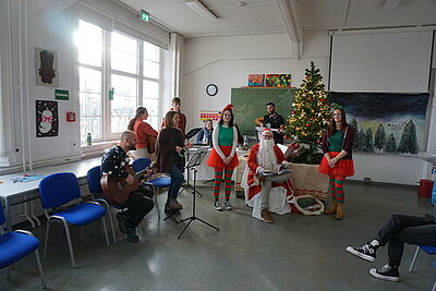 HoHoHo… Weihnachtliches Kinderfest an den Euro-Schulen Hohenstein-Ernstthal-1