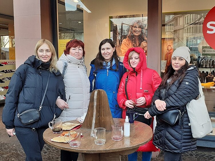 Besuch auf dem Weihnachtsmarkt Besuch auf dem Weihnachtsmarkt