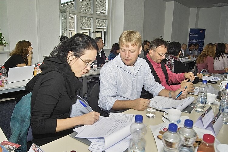 Erstes Treffen im Rahmen des Leonardo da Vinci-Partnerschaftsprojektes "Europe Job Bank" an den Euro-Schulen in Halle Erstes Treffen im Rahmen des Leonardo da Vinci-Partnerschaftsprojektes "Europe Job Bank" an den Euro-Schulen in Halle