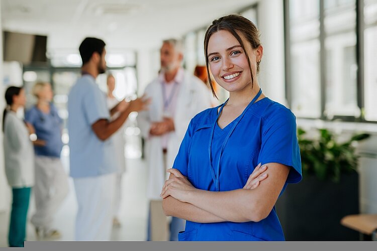 Krankenpflegehelfer*in - Vorbereitungskurs auf die Schulfremdenprüfung Krankenpflegehelfer*in - Vorbereitungskurs auf die Schulfremdenprüfung