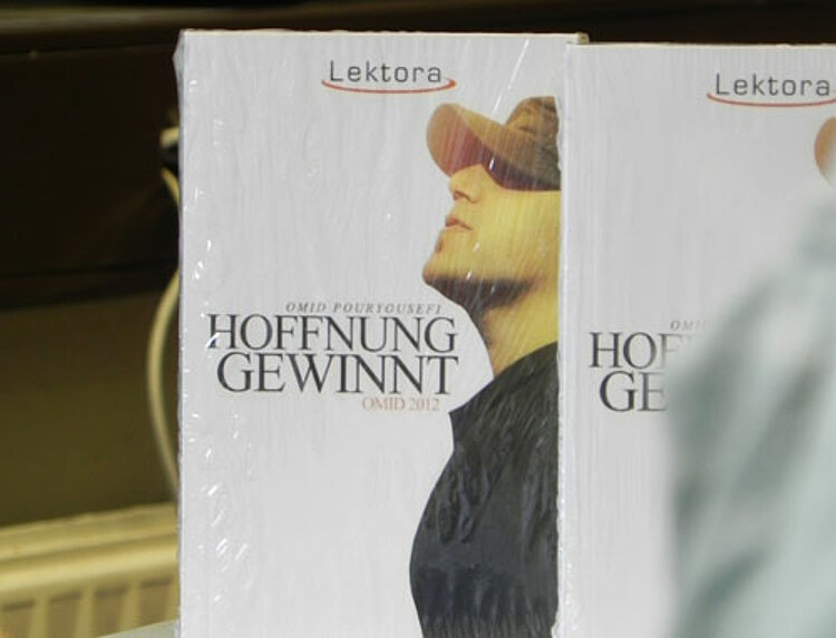 "Hoffnung gewinnt" - Lesung zum Thema Integration "Hoffnung gewinnt" - Lesung zum Thema Integration