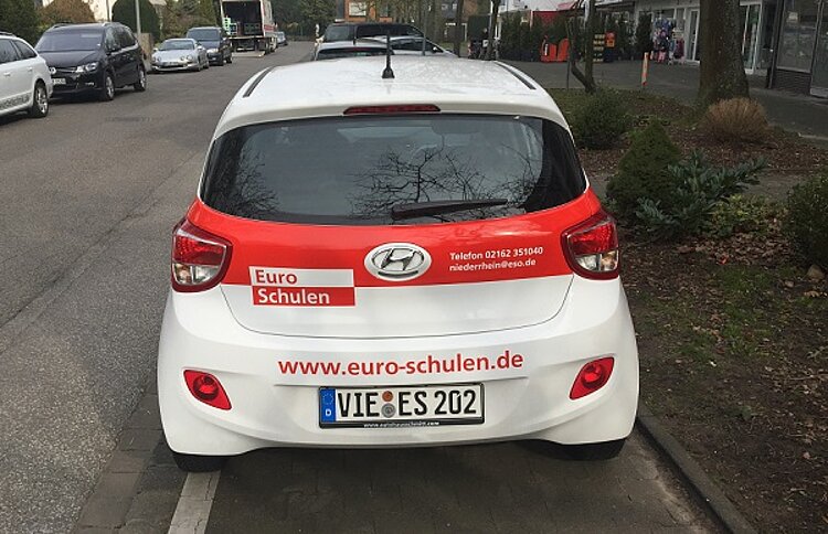 Euro-Schulen Niederrhein sind jetzt noch mobiler Euro-Schulen Niederrhein sind jetzt noch mobiler