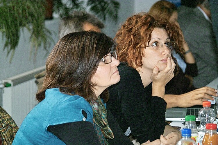 Erstes Treffen im Rahmen des Leonardo da Vinci-Partnerschaftsprojektes "Europe Job Bank" an den Euro-Schulen in Halle Erstes Treffen im Rahmen des Leonardo da Vinci-Partnerschaftsprojektes "Europe Job Bank" an den Euro-Schulen in Halle