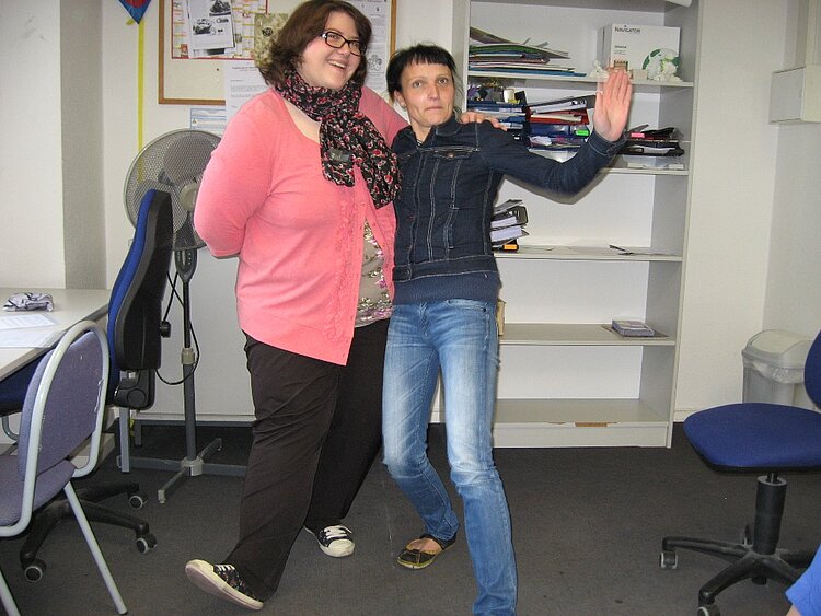 Zeugnisse im Kurs "B2 – Deutsch für den Beruf" überreicht Zeugnisse im Kurs "B2 – Deutsch für den Beruf" überreicht