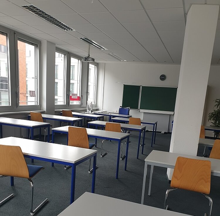 Euro-Schulen Dresden wieder geöffnet Euro-Schulen Dresden wieder geöffnet