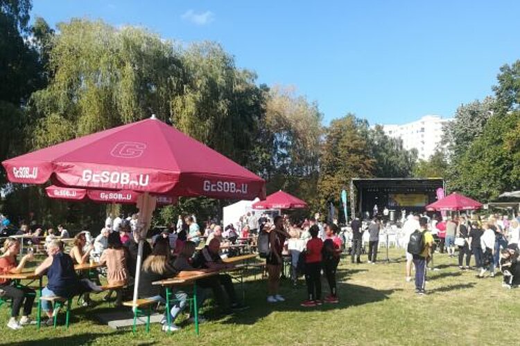 Flaggen- und Schriftsysteme-Quiz als Publikumsrenner Flaggen- und Schriftsysteme-Quiz als Publikumsrenner