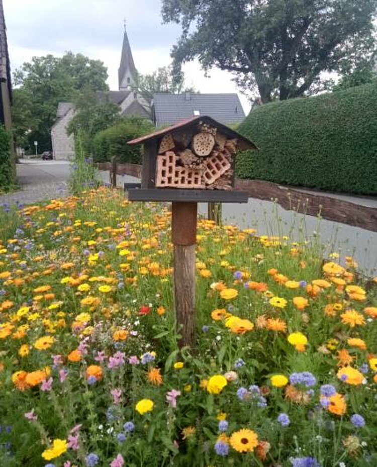 Ein Insektenhotel für die Kindertagesstätte
