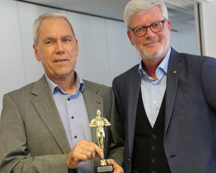 Zeit für etwas Neues – Abschied nach 35 Jahren bei den Euro-Schulen Hannover Zeit für etwas Neues – Abschied nach 35 Jahren bei den Euro-Schulen Hannover