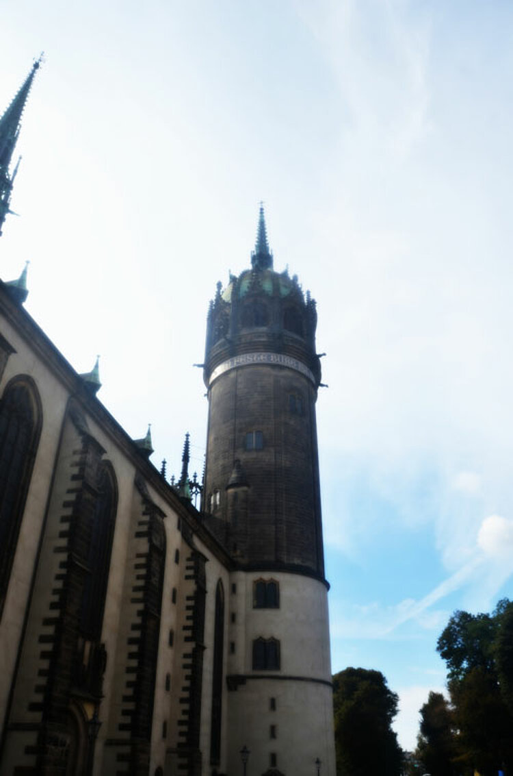 Deutschkursteilnehmer auf Rundreise durch die Region Deutschkursteilnehmer auf Rundreise durch die Region