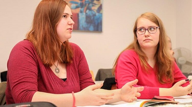 Mittlerer Bildungsabschluss an den Euro-Schulen Mainz 2018 Mittlerer Bildungsabschluss an den Euro-Schulen Mainz 2018