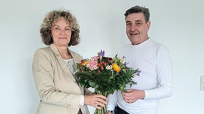 Stellvertretung gefunden! Stellvertretung gefunden!