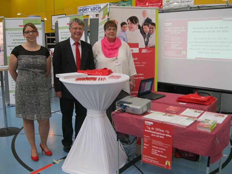 Großes Interesse an den Euro-Schulen-Angeboten bei Ausbildungsbörse Großes Interesse an den Euro-Schulen-Angeboten bei Ausbildungsbörse