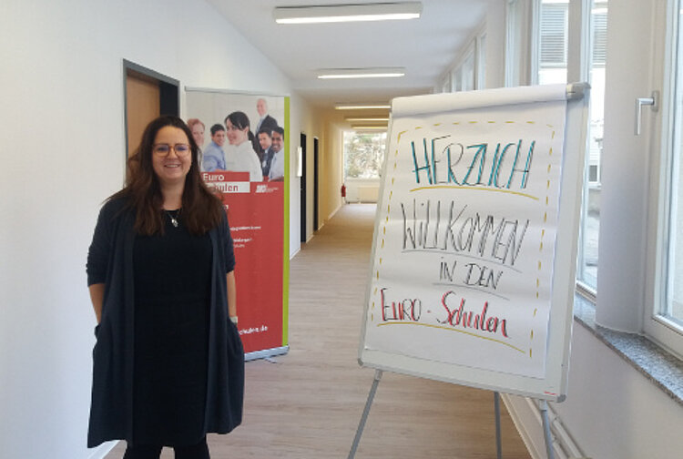 Euro-Schulen Potsdam jetzt am Platz der Einheit