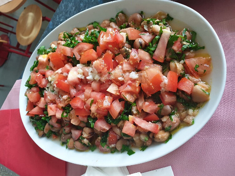 Teilnehmerinnen begeistern mit interkulturellem Snack-Buffet Teilnehmerinnen begeistern mit interkulturellem Snack-Buffet