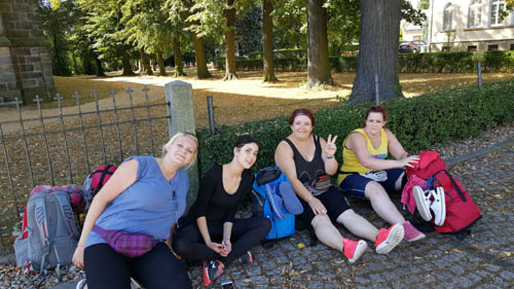 Pilgertour 2016 „Zwischen den Zeiten“ Pilgertour 2016 „Zwischen den Zeiten“