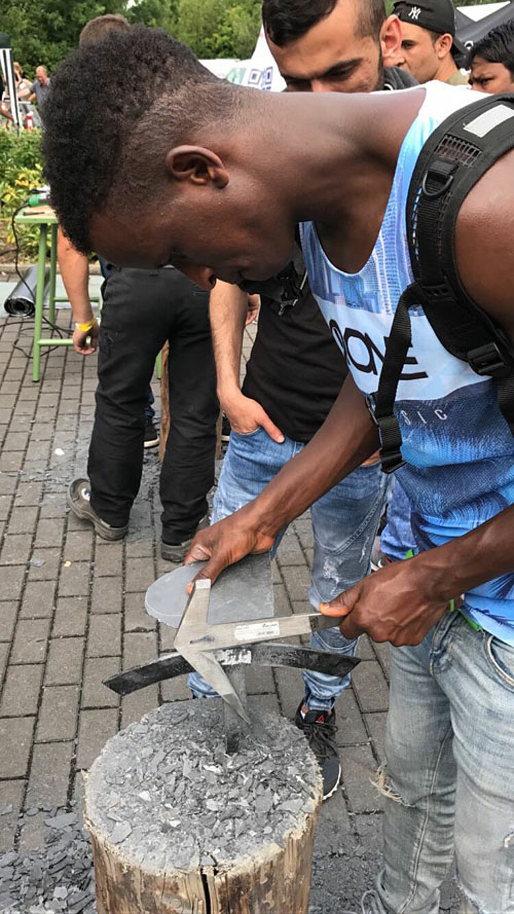 PerJuF-Teilnehmer auf der Ausbildungsmesse in Hagen