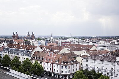 Euro-Schulen Aschaffenburg sponsern Wirtschaftsenglischkurs Euro-Schulen Aschaffenburg sponsern Wirtschaftsenglischkurs
