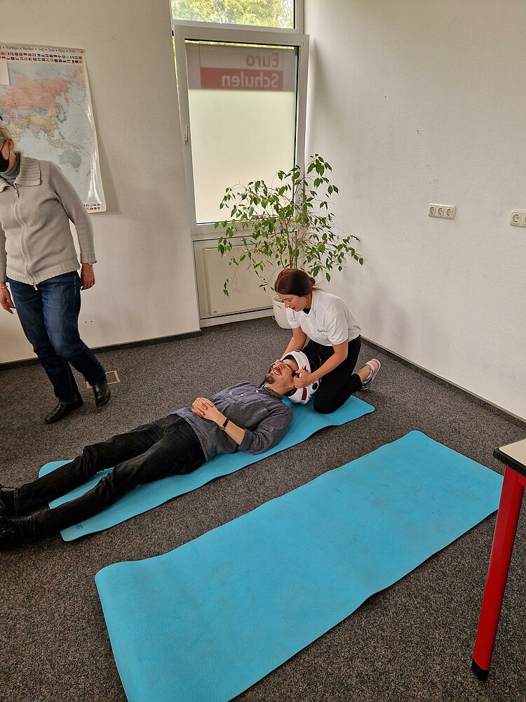 Erste Hilfe Kurs für unsere Mitarbeitenden Erste Hilfe Kurs für unsere Mitarbeitenden