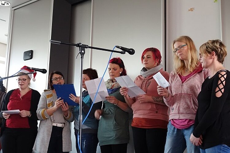 Ode an die Freude oder: ein fröhlich funkelndes Jahr 2019 für alle! Ode an die Freude oder: ein fröhlich funkelndes Jahr 2019 für alle!