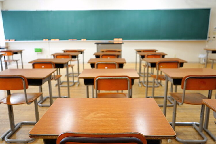 Die Euro-Schulen bereiten Sie auf den Hauptschulabschluss vor (Kopie 1) Die Euro-Schulen bereiten Sie auf den Hauptschulabschluss vor (Kopie 1)