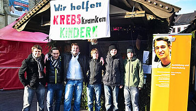 Benefizprojekt der Klassen aus dem Bereich Wirtschaft und Sprachen Benefizprojekt der Klassen aus dem Bereich Wirtschaft und Sprachen