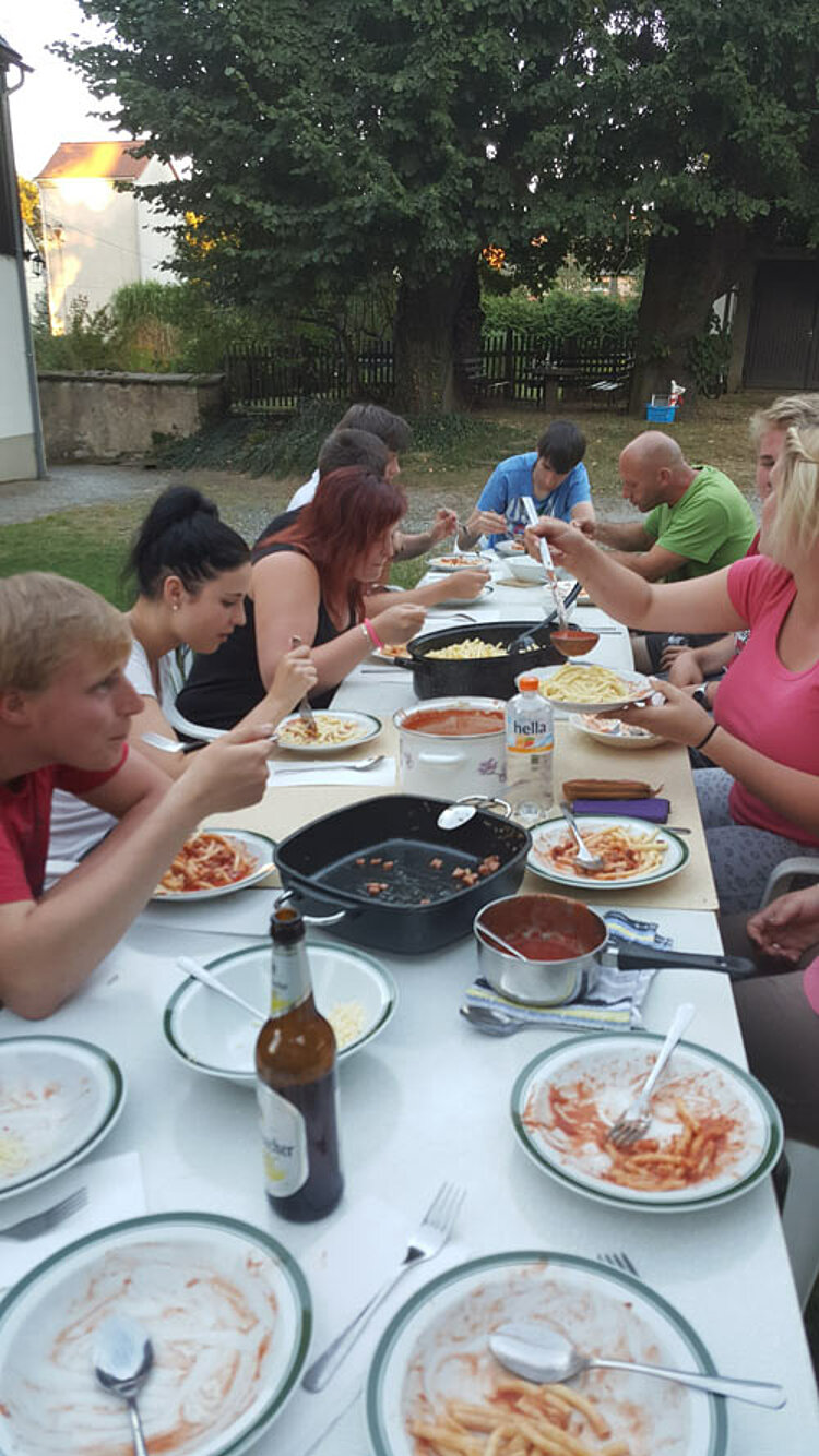 Pilgertour 2016 „Zwischen den Zeiten“ Pilgertour 2016 „Zwischen den Zeiten“