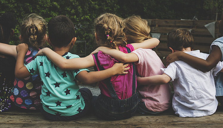 Deutsch lernen und Betreuung für Kinder