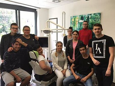 Berufsorientierung für Oberschüler: Alles hat ein Ende … Berufsorientierung für Oberschüler: Alles hat ein Ende …