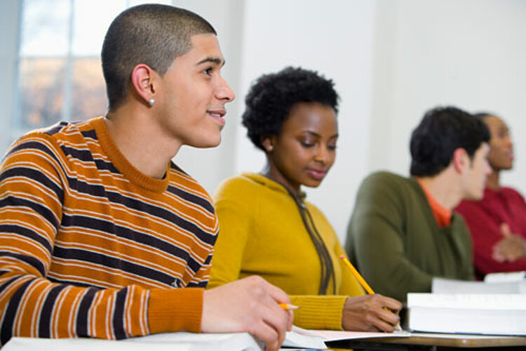 Deutsch & Integration: Neuer Kurs und alte Erfolge Deutsch & Integration: Neuer Kurs und alte Erfolge
