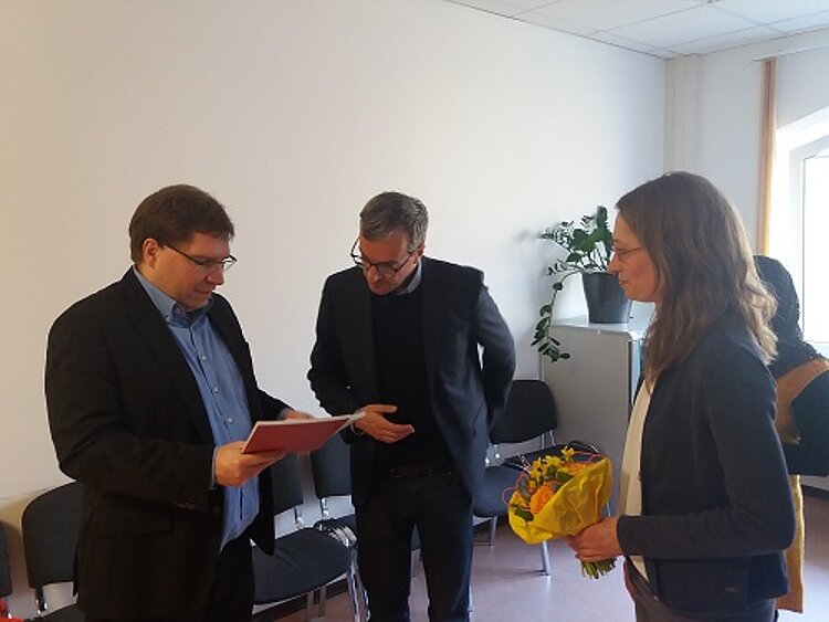 Landtagsabgeordneter lobt Integrationsarbeit der Euro-Schulen Gransee Landtagsabgeordneter lobt Integrationsarbeit der Euro-Schulen Gransee