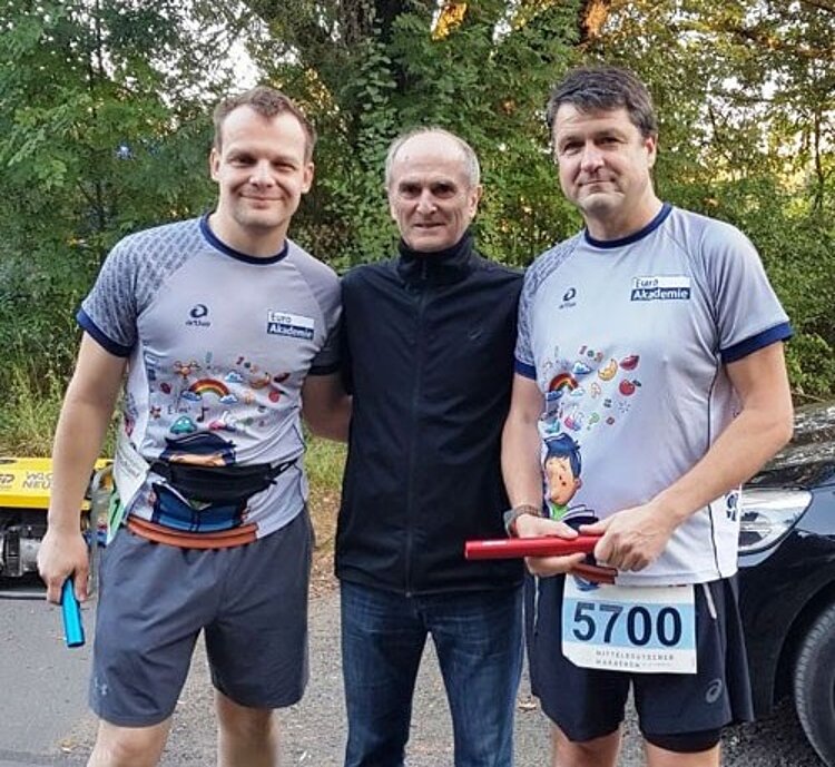 Erfolgreiche Teilnahme am 16. Mitteldeutschen Marathon Erfolgreiche Teilnahme am 16. Mitteldeutschen Marathon
