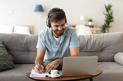 Online-Tutorien für unsere Deutschkurs-Teilnehmer*innen Online-Tutorien für unsere Deutschkurs-Teilnehmer*innen