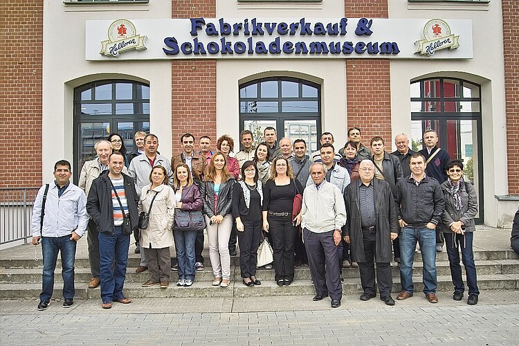 Erstes Treffen im Rahmen des Leonardo da Vinci-Partnerschaftsprojektes "Europe Job Bank" an den Euro-Schulen in Halle Erstes Treffen im Rahmen des Leonardo da Vinci-Partnerschaftsprojektes "Europe Job Bank" an den Euro-Schulen in Halle