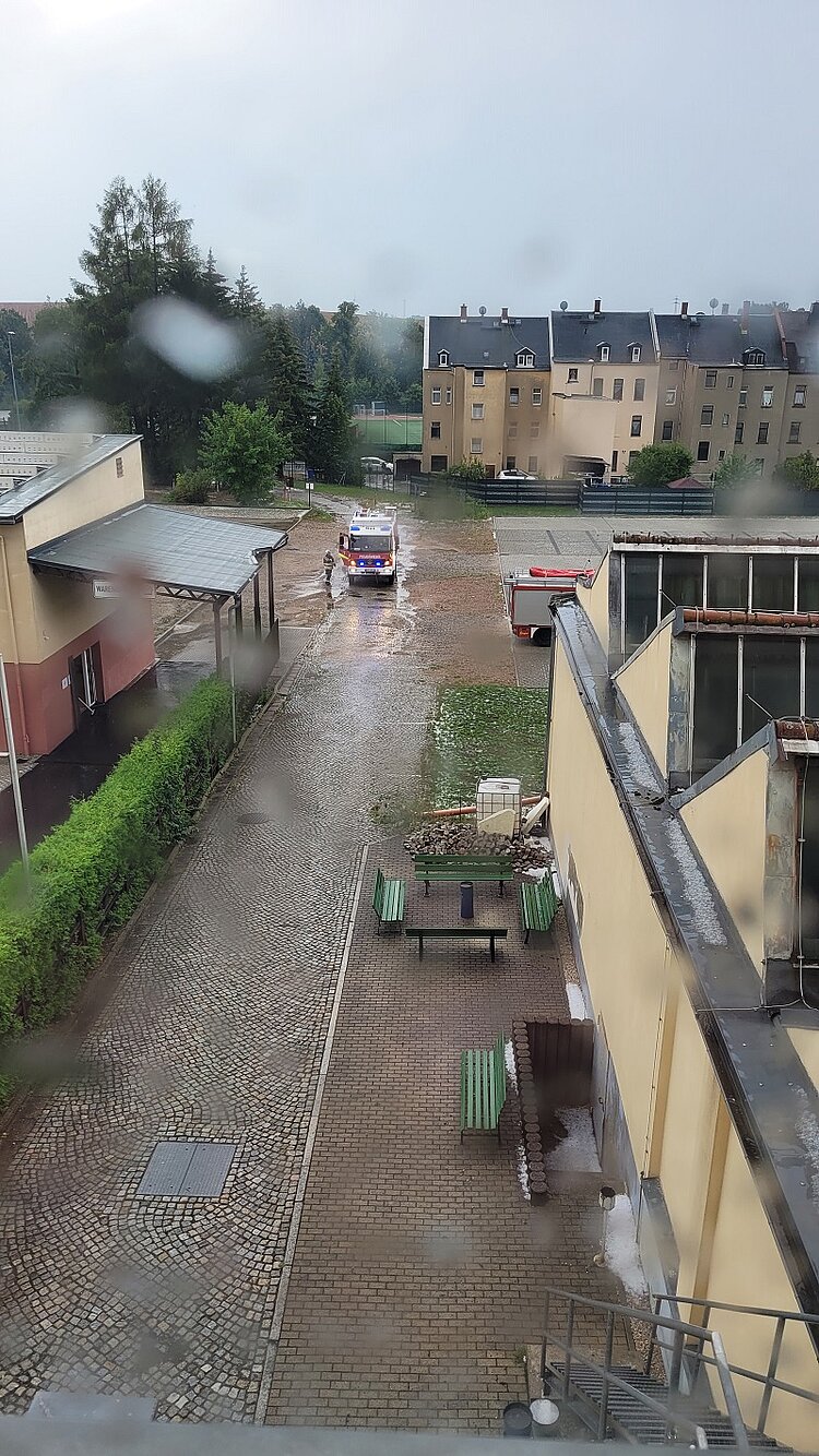Ob hoch hinaus oder pitschenass … Ob hoch hinaus oder pitschenass …