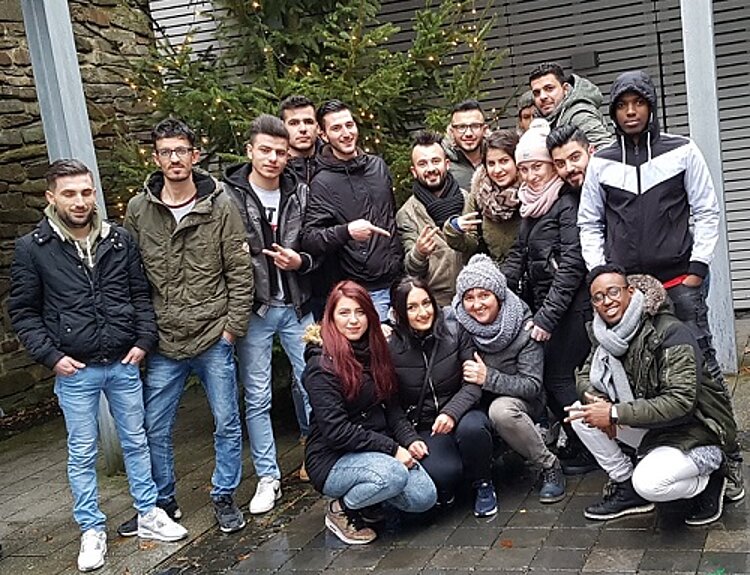 Ausflug zur Internationalen Kunstakademie Heimbach Ausflug zur Internationalen Kunstakademie Heimbach