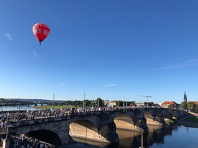 Gastmahl für alle – Dresden is(s)t bunt Gastmahl für alle – Dresden is(s)t bunt
