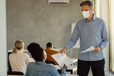 Vorbereitung auf die externe Prüfung zum*r Erzieher*in 2022 Vorbereitung auf die externe Prüfung zum*r Erzieher*in 2022