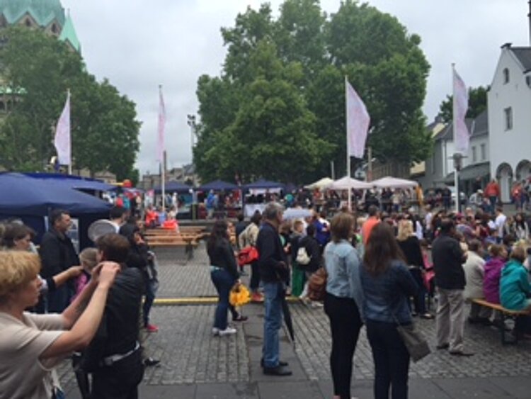 "Frühlingsfest der Kulturen" in Neuss
