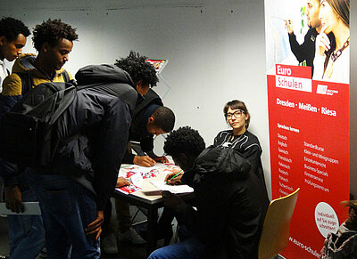 Euro-Schulen auf der Informationsbörse im Jobcenter Euro-Schulen auf der Informationsbörse im Jobcenter