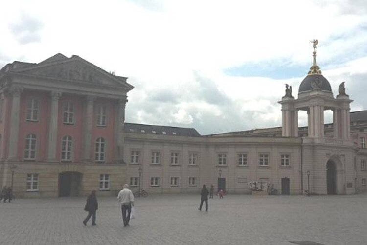 Exkursion zum Landtag Brandenburg Exkursion zum Landtag Brandenburg