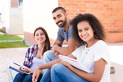 Deutsch-Test für Zuwanderer: Wir wünschen viel Erfolg! Deutsch-Test für Zuwanderer: Wir wünschen viel Erfolg!