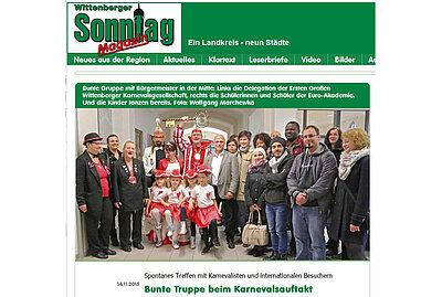 Deutschkursteilnehmer beim Karnevalsauftakt Deutschkursteilnehmer beim Karnevalsauftakt-1
