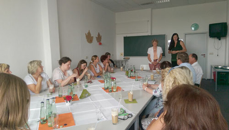 ESO-Geschäftsführerin Silvia Semidei zu Besuch am Standort Bitterfeld-Wolfen