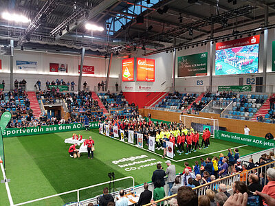 Euro-Schulen Potsdam unterstützen 8. Internationalen AOK Turbine Hallencup 2020 