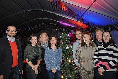 Gelungene Weihnachtsfeier in der Tegeler Einflugschneise Gelungene Weihnachtsfeier in der Tegeler Einflugschneise