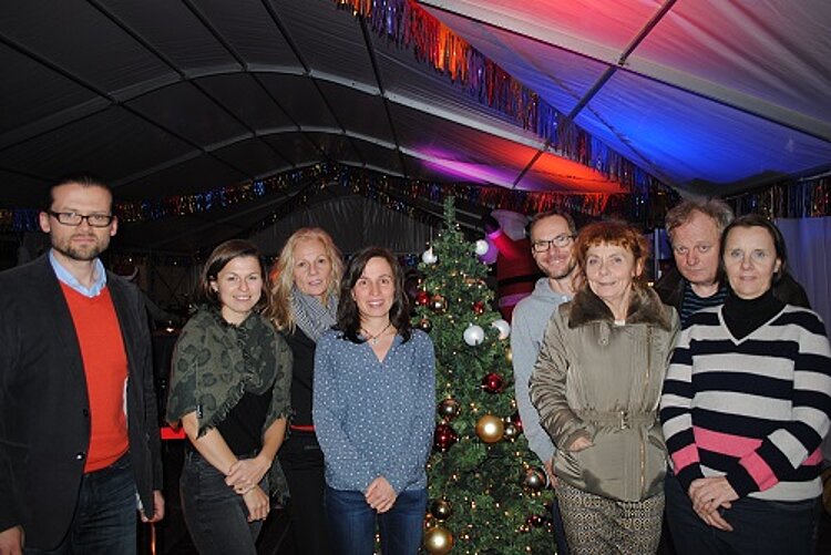 Gelungene Weihnachtsfeier in der Tegeler Einflugschneise Gelungene Weihnachtsfeier in der Tegeler Einflugschneise