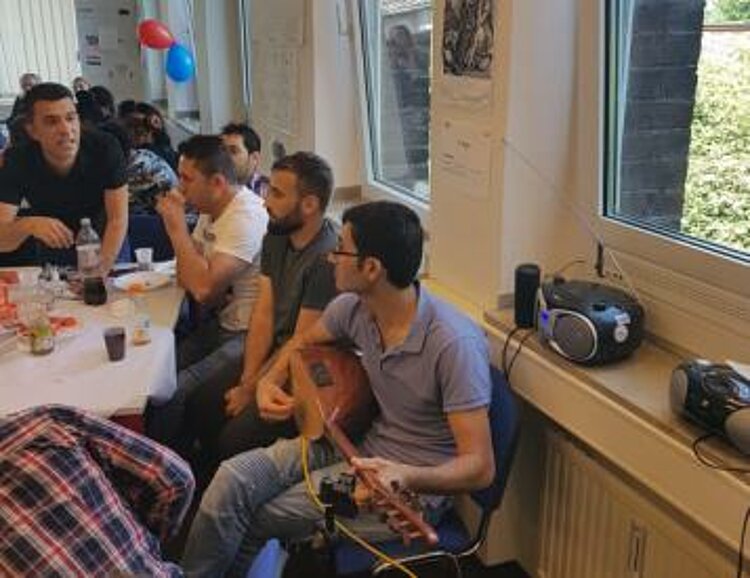 Sommerfest bei den Euro-Schulen Niederrhein Sommerfest bei den Euro-Schulen Niederrhein